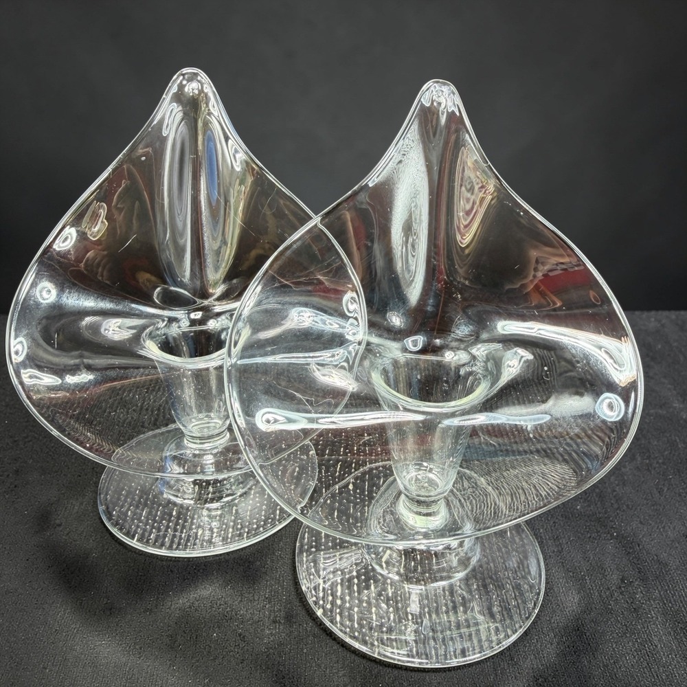 Vintage Clear Glass Calla Lily Candlestick Holders Pair Thin Delicate Flowers